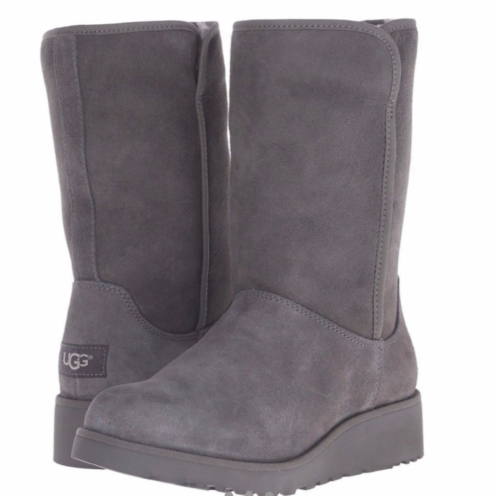 Ugg grey amie boots